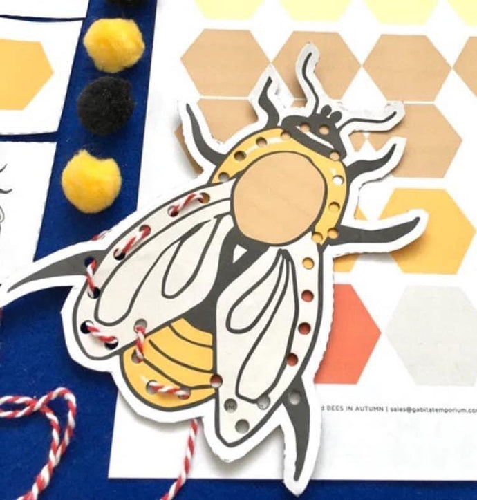 Bee lacing template